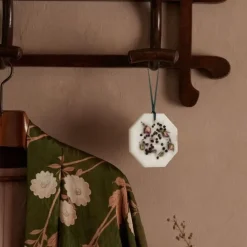 Carrière FrèresLa Rose Aime Le Poivre                Palet Botanique