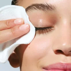 CLARINSDémaquillant Douceur                Yeux - Aux Extraits de Gentiane Jaune des Alpes & de Bleuet