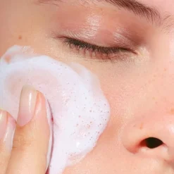 CLARINSDoux Nettoyant Moussant Apaisant Peaux très Sèches ou Sensibles