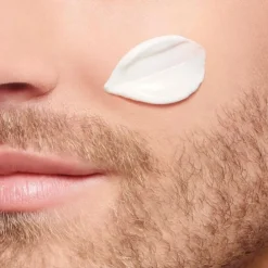 ClarinsMen                 Anti-Ride Fermeté Peaux sèches