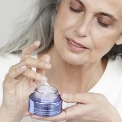 CLARINSNutri-Lumière Revive Crème Jour Embellissante Revitalisante