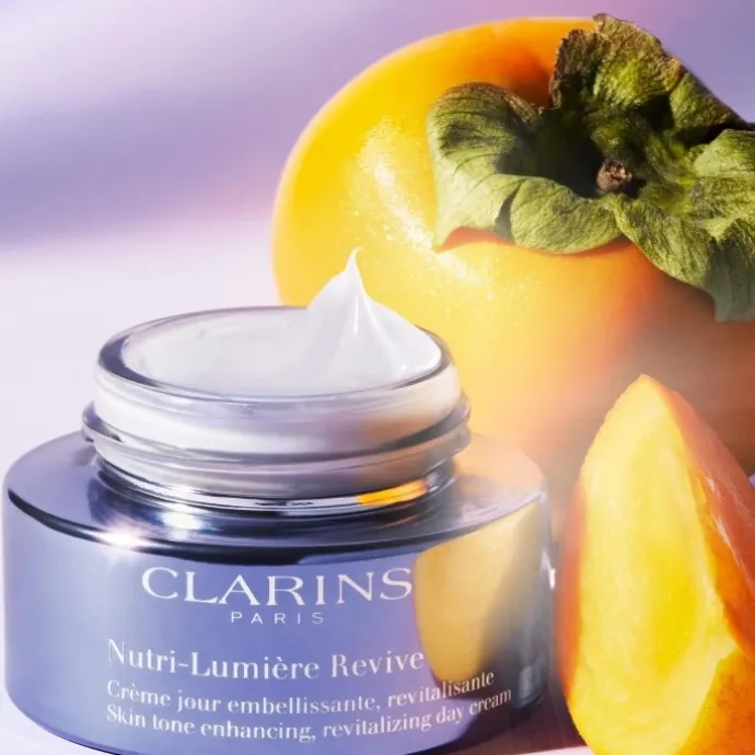 CLARINSNutri-Lumière Revive Crème Jour Embellissante Revitalisante