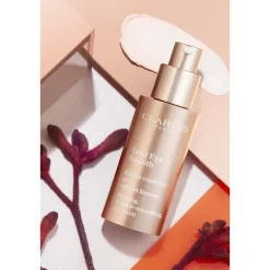 CLARINSTotal Eye Smooth                Baume Comblant Yeux Rides et Fermeté