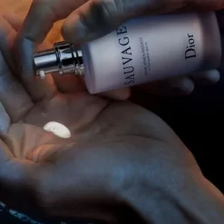 DIORSauvage                Baume Après-Rasage Parfumé - Apaise et Hydrate