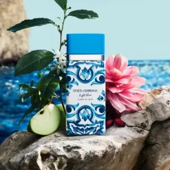 Dolce&GabbanaLight Blue Capri in Love                Eau de Parfum