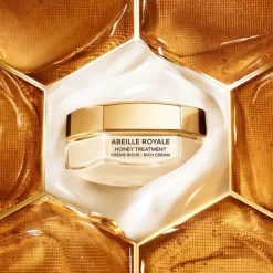 GUERLAINAbeille Royale                Honey Treatment Crème Riche - La Recharge