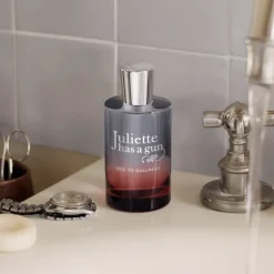 Juliette Has a GunOde To Dullness                Eau de Parfum
