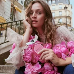 Mademoiselle Rochas in Paris                Eau de Parfum