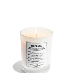 Maison MargielaREPLICA By The Fireplace                 Bougie Parfumée Boisée Épicée