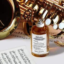 Maison MargielaREPLICA Jazz Club                Eau de Toilette - Vaporisateur de Sac