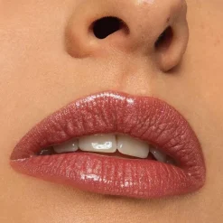 Miss Pupa Starlight                Rouge à lèvres ultra brillant effet cristal étincelant