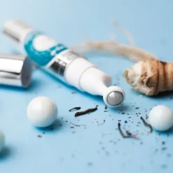 PolaarIcyMagic                Roll-On Défatigant Regard Instantané au Ginseng de Sibérie