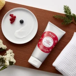 PolaarLa Véritable Crème de Laponie Aux 3 baies Arctiques                Lait Corps Hydratant