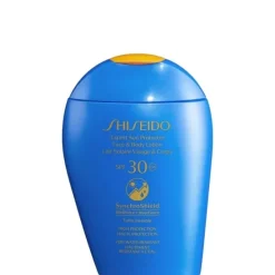SHISEIDOSuncare                Lait Solaire Visage & Corps SPF30 Solaire