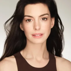 SHISEIDOVital Perfection                Crème Yeux Lift Fermeté et Outil de Massage